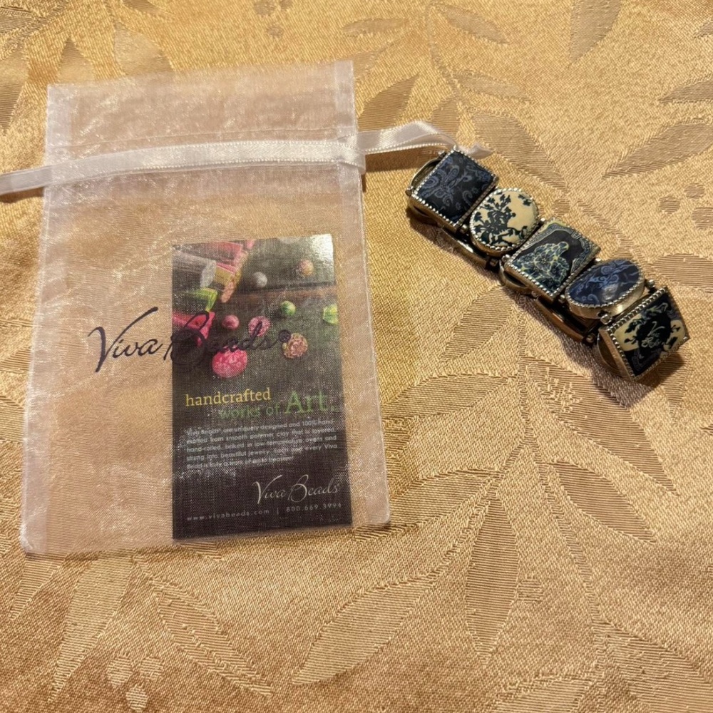 Viva Bead Bracelet